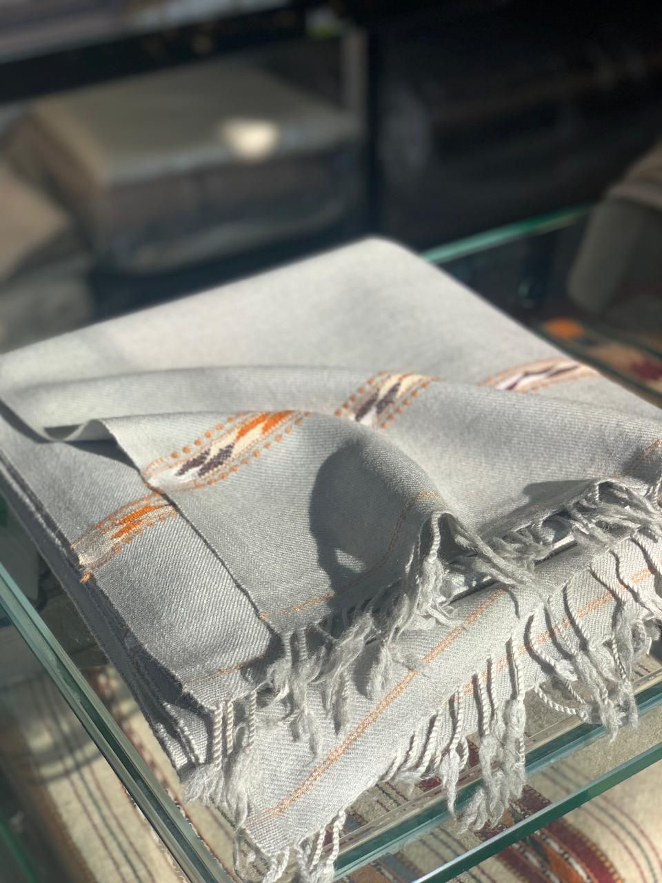 sahidar gray shawl (handmade and woolen light weight)