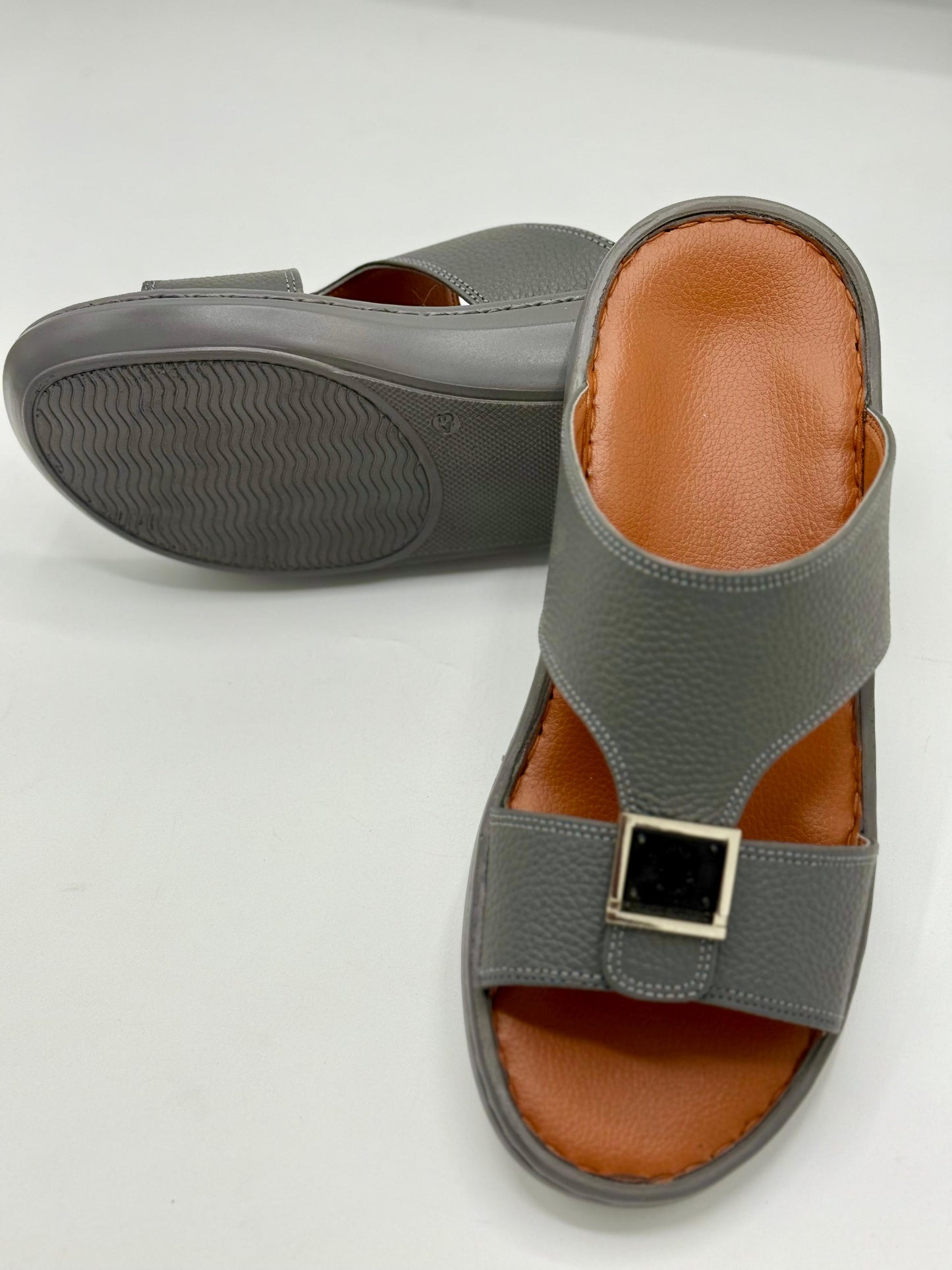 Arabic Gray Dotted (Medicated Slipers)