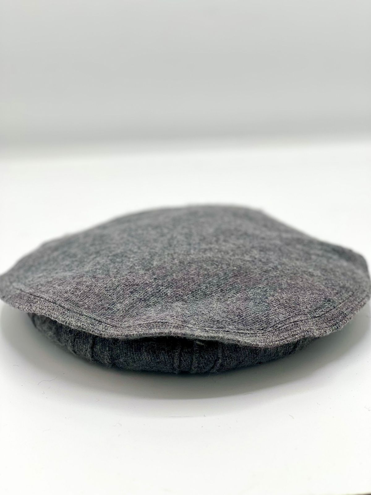 Pakul (gray) pure wool and handmade