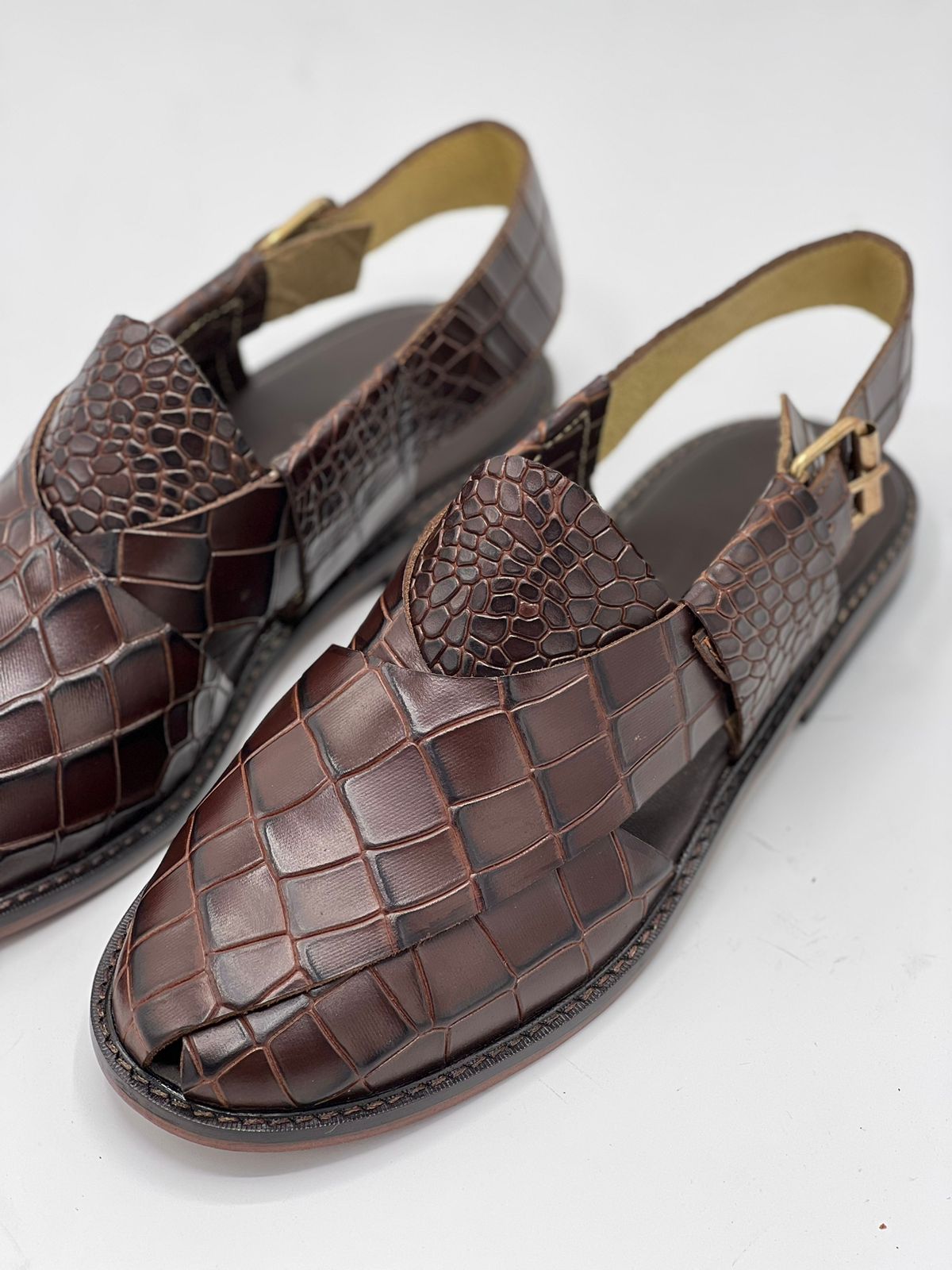 Koel speical leather sole chappal (brown dot color 100 % leather)