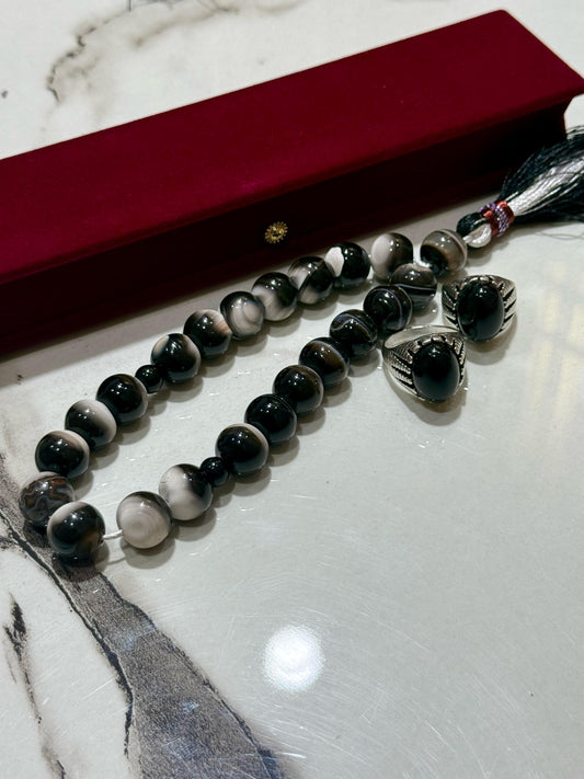 Black Aqeeq 18 mm Black and white Tasbih With Men's Ring