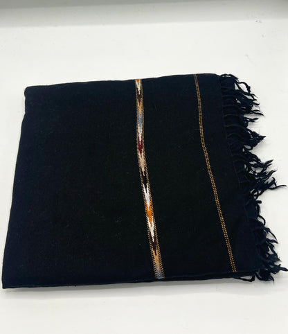 Koel specaial blackl shawl  100 woolen and handmade (price: 15 thousand)