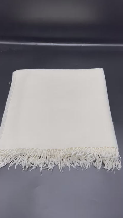 Koel specaial plain white shawl  100 woolen and handmade (price: 15 thousand)